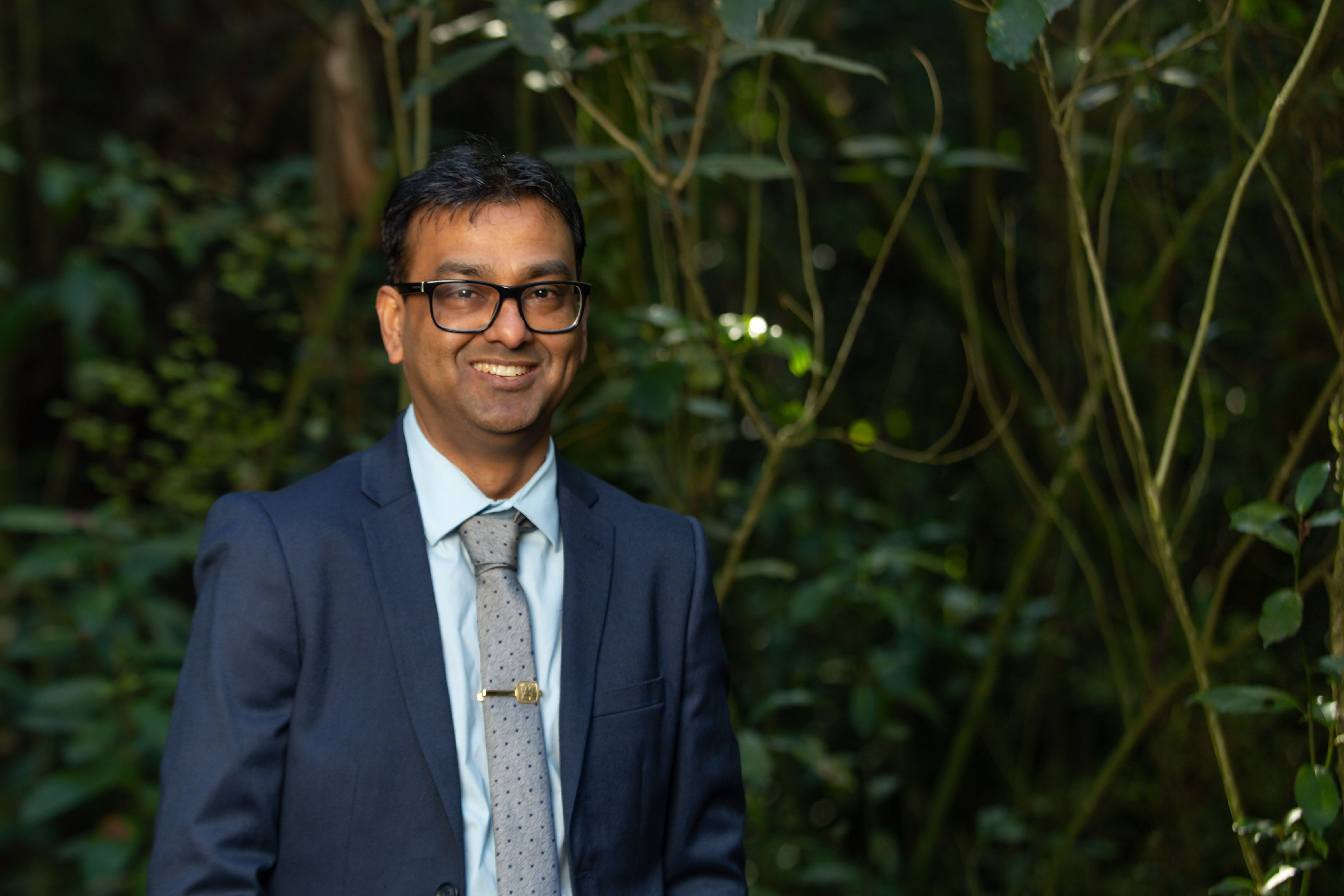 vinesh-prakash-parry-field-lawyers